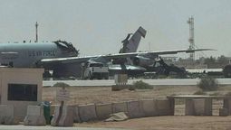 Restos del E-3 destruido por el ataque iraní.