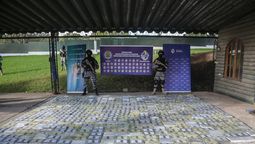 altText(400 kilos de cocaína fueron tirados desde una avioneta )}