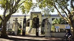 altText(Sindicato Médico del Uruguay (SMU) sobre Hospital Español: «no hay una definición clara del rol y su dirección es ausente»)}