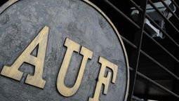 altText(Comunicado oficial de la AUF por la suspensión de la actividad)}