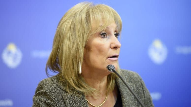 Cosse y la pandemia: Es hora de que el gobierno «revise la estrategia»
