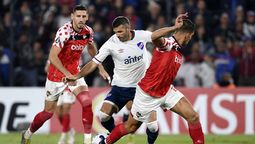 altText(Nacional por confirmar su levantada se enfrenta a Estudiantes)}