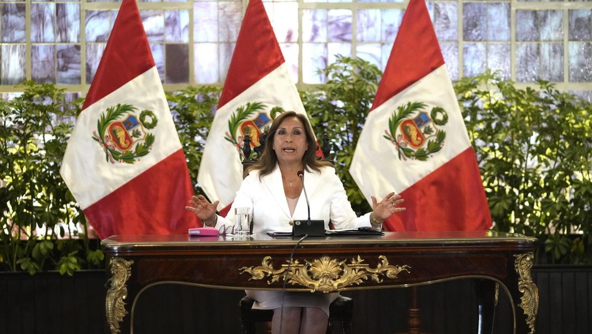 La presidenta interina de Perú