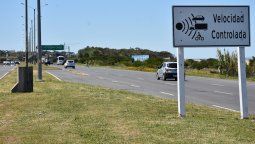 altText(Instalan nuevos radares en rutas nacionales para reducir la siniestralidad vial)}