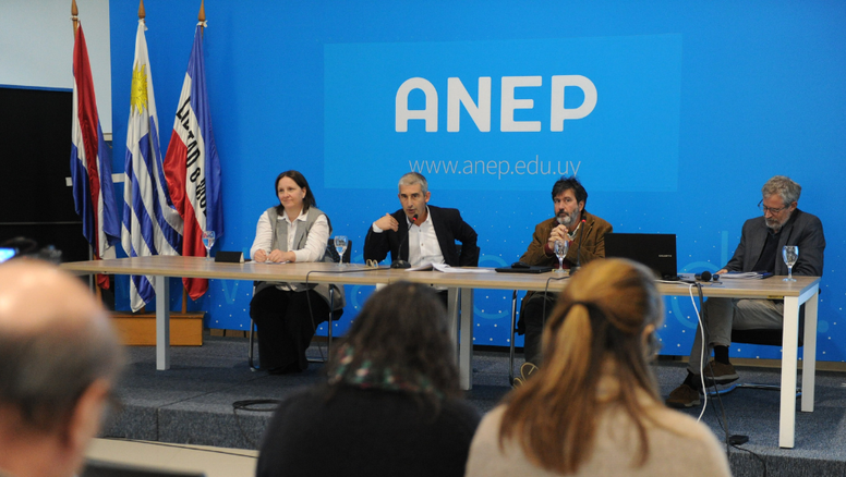 ANEP reportó más asistencia a clase en 2025 y ajustes en el sistema de repetición