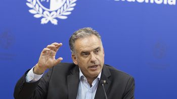 Orsi anunció rebaja del IMESI en combustibles hasta 60 km de la frontera