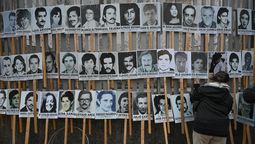 altText(Familiares repudia designación de defensora de represores como asesora del jefe del Ejército)}