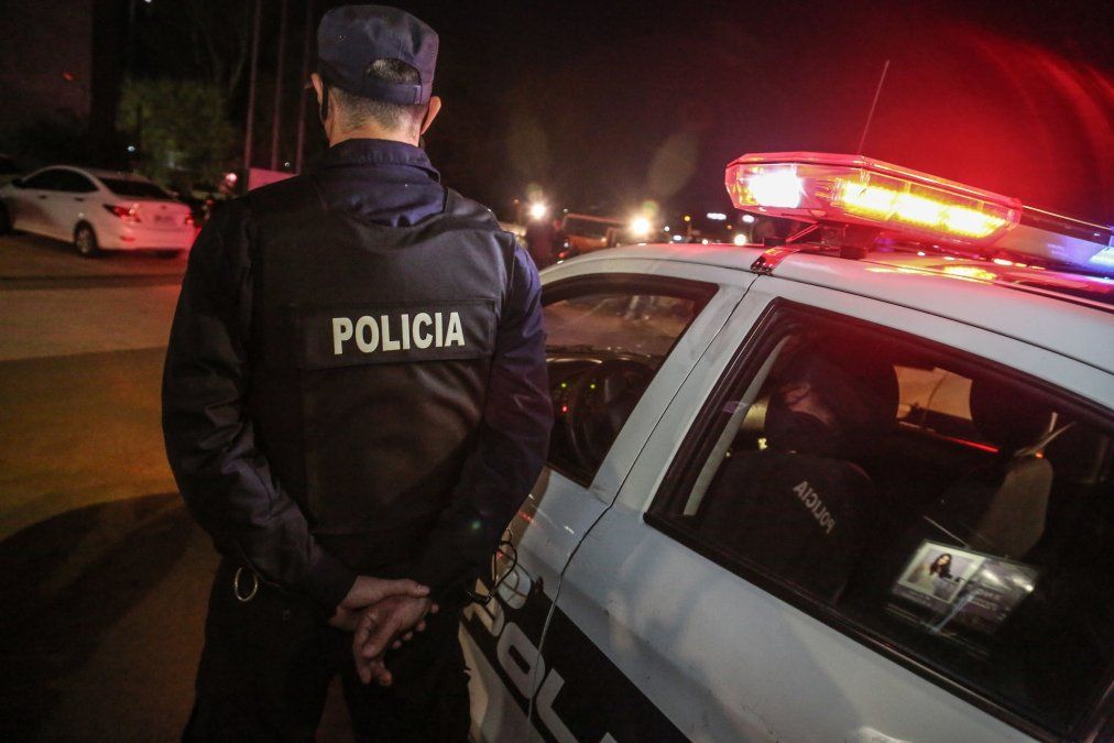 Cayó una banda que robaba autos en Parque Batlle.