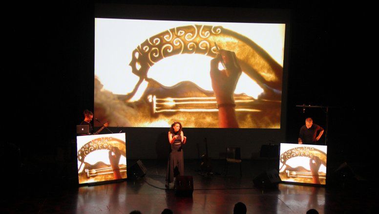 Tunda Prada y Duna: el viaje sensorial por la sencillez que atesora el arte en la arena