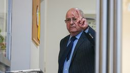 altText(Condenaron a Alberto Iglesias y arremetió contra Lacalle Pou y los blancos)}