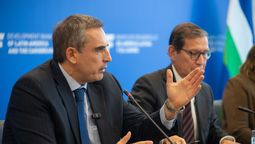 altText(OSE y CAF firmaron contrato para financiamiento de la represa de Casupá)}