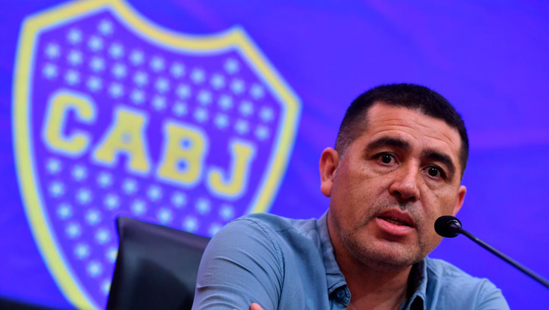 Riquelme acusa a Macri de querer privatizar Boca Juniors