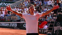 altText(Primera gran sorpresa de Roland Garros)}