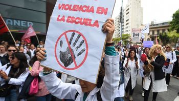 Maestros de Montevideo continuarán el lunes el paro en rechazo a la violencia