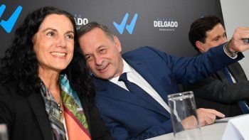 Para Alfredo Asti, la exministra Azucena Arbeleche  violentó normas de conducta en la función pública