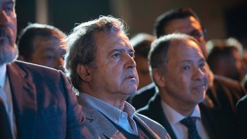 Designación de viviendas por la exministra Irene Moreira no fue un acto ilegítimo, dijo Lozano.