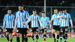 altText(River dio el batacazo y eliminó a Racing de la Copa)}