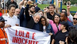 altText(Primeras palabras de Lula tras ser liberado)}
