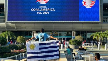 Hinchas uruguayos en Miami.