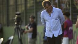 altText(Nacional cesó a Zielinski en la dirección técnica)}