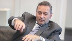 altText(El dato que más preocupa a Álvaro Delgado: la mayoría de los nuevos votantes son frenteamplistas)}