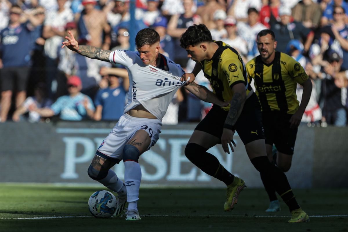 Hoy se juega el clásico del fútbol uruguayo