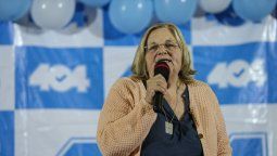 altText(Apareció Graciela Bianchi y le pegó a Carolina Ache por la propuesta del Ejecutivo)}