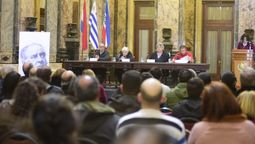 altText(Se realizó ceremonia en recuerdo al golpe de Estado)}