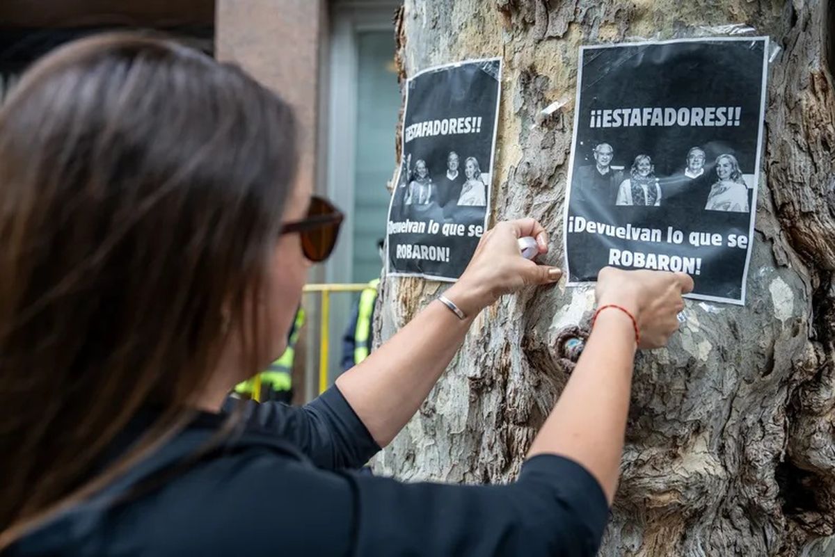 Damnificados de Conexión Ganadera exigen mayores respuestas a los tres poderes del Estado.