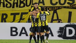 altText(Peñarol viaja a Brasil con nuevas armas)}