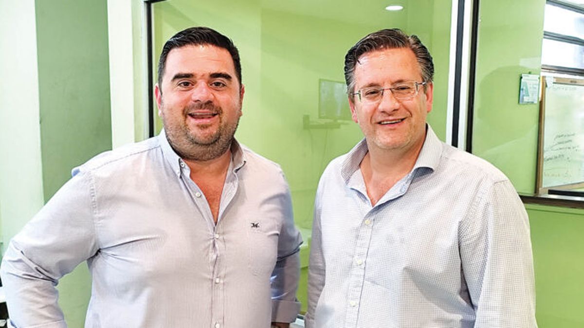 Nicol&aacute;s Olivera y Ferm&iacute;n Farinha.