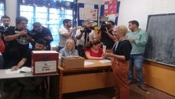 altText(Graciela Villar destacó convicción cívica del pueblo uruguayo)}