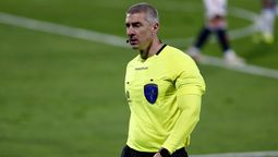 altText(Conmebol definió el árbitro para el partido Boca-Nacional)}