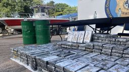 altText(Acopio, lanchas rápidas y toneladas de cocaína cargadas en altamar: el auge del drop-off en Uruguay)}