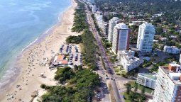 altText(¿Cuál es el mejor balneario del continente?)}