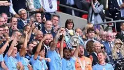 altText(Una nueva copa para Guardiola y para el Manchester City)}