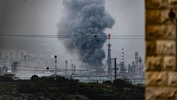 Irán bombardeó la refinería de combustible más grande de Israel