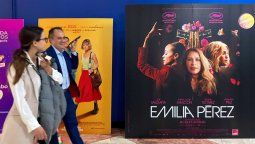 altText(¿Por qué autoridades de México intiman a cines que exhiben el film 'Emilia Pérez'?)}