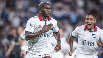 Recoba y Ebere las figuras en la goleada de Nacional