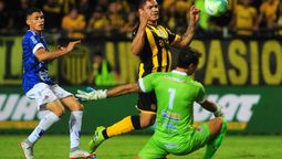 altText(Peñarol volvió a golear, ahora a Juventud)}