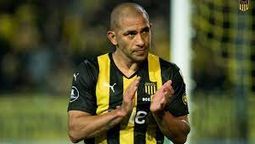 altText(A sus 39 años, Walter Gargano tiene nuevo club)}