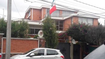 México denuncia a Bolivia por asedio a la embajada