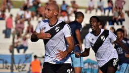 altText(Ganaron Defensor, Boston River y Danubio en la tarde del domingo)}