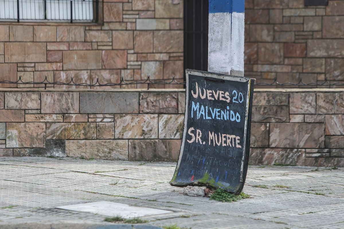 El barrio expresó su repudio a Rebollo.