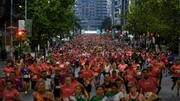altText(Maratón de Montevideo congregó a más de 4.000 corredores)}