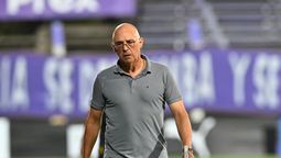 altText(Arias analiza variantes para enfrentar a Liverpool )}