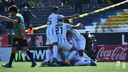altText(Cerro se quedó con el clásico de la Villa)}