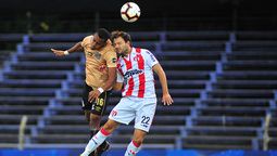 altText(River detuvo a Santos, pero no lo pudo vulnerar)}