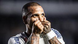 altText(Nacional cerró su primera incorporación y se reunió con Polenta)}