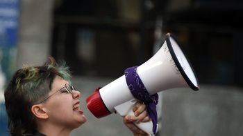Colectivos feministas se movilizan en apoyo a militante de H.I.J.O.S